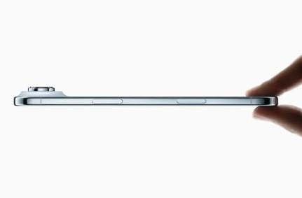 茄子河苹果维修点分享iPhone 17 Air自动关机电源故障解析 